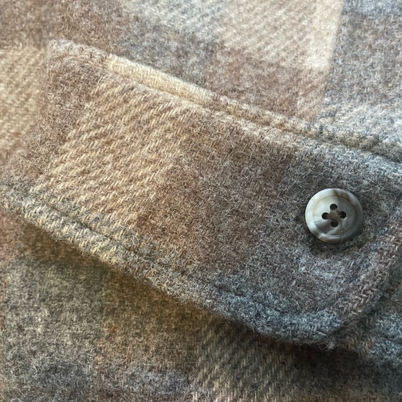 Woolrich Men’s Wool Flannel - Picture 2 of 16